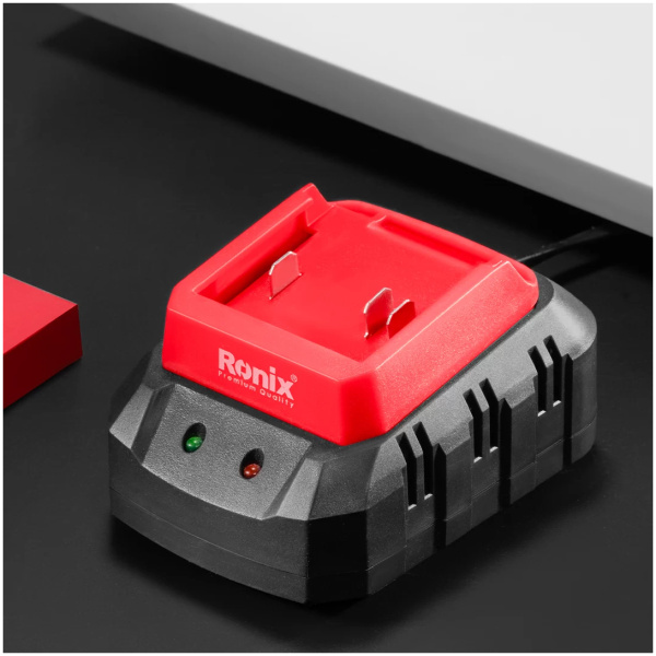 RONIX Brzi punjač 8692 CB 2A | 728692