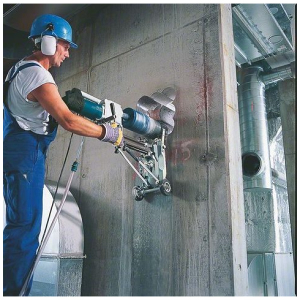 Makita DBM230 dijamantska bušilica  sa stalkom P-54190, 2500W l DBM230 - Slika 2