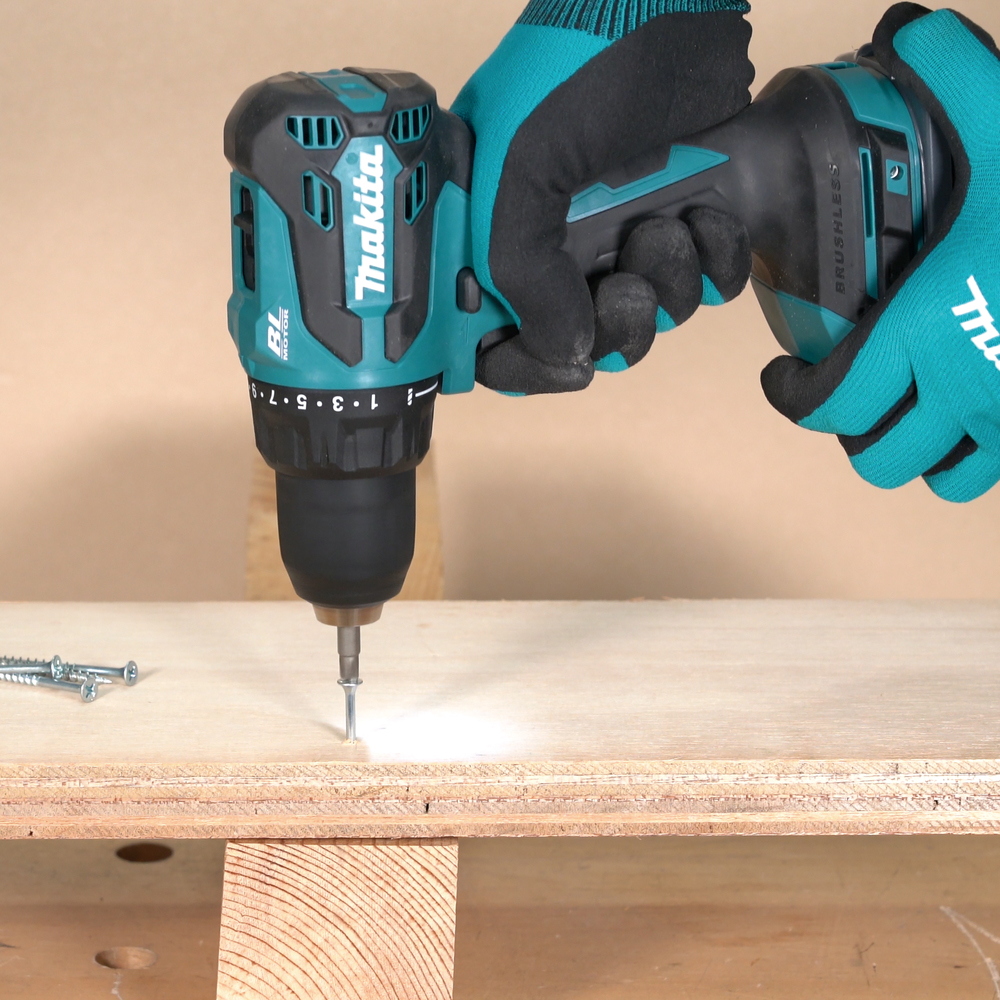 Makita DDF490WVE akumulatorska bušilica-odvijač 18V LXT, Brushless motor l DDF490WVE - Slika 3