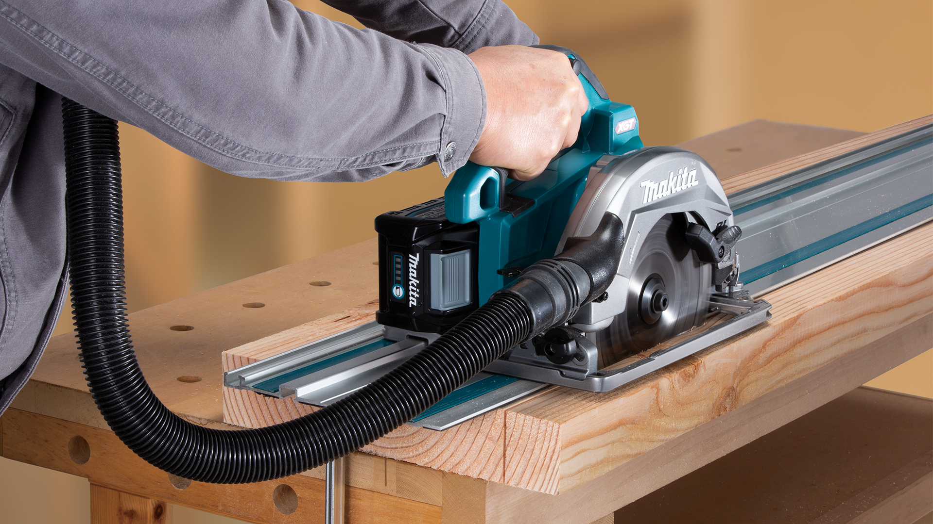 Makita HS004GZ akumulatorska ručna kružna testera 40V max XGT SOLO l HS004GZ - Slika 2